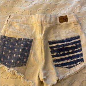 American eagle high waisted shorts